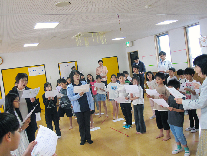 新潟医療生協の歌「虹たつあした」